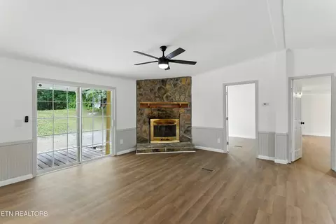 9848 Heiskell Rd, Heiskell, TN 37754 photo 8