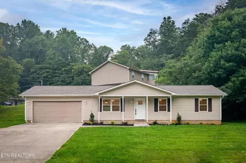 934 Beverly Hills Dr, Sevierville, TN 37862