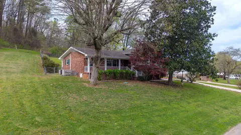 7004 Lystra Rd, Harrison, TN 37341