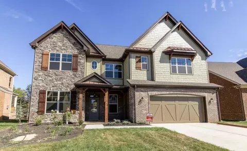 1167 Batbriar Rd, Murfreesboro, TN 37128