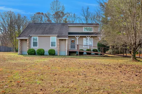 2132 Sunset Dr, White Bluff, TN 37187