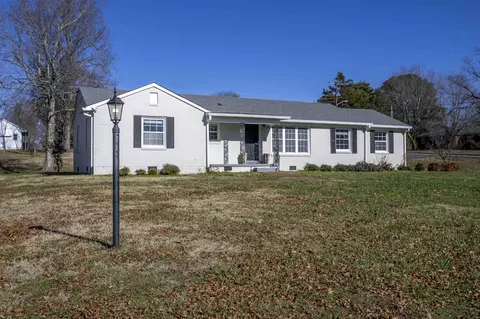 305 Hillview Dr, Dickson, TN 37055 photo 6