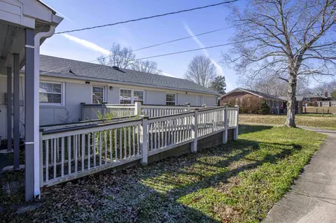 305 Hillview Dr, Dickson, TN 37055 photo 45