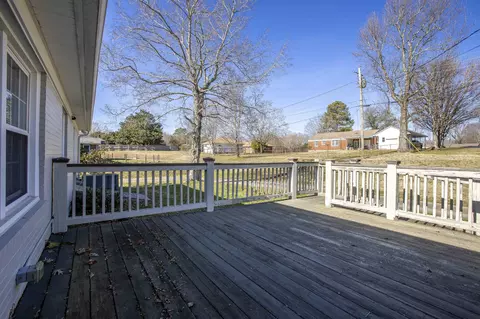 305 Hillview Dr, Dickson, TN 37055 photo 41