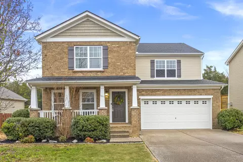 1351 Creekside Dr, Nolensville, TN 37135