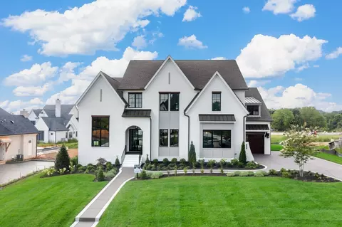 8103 Turning Point Dr, Brentwood, TN 37027