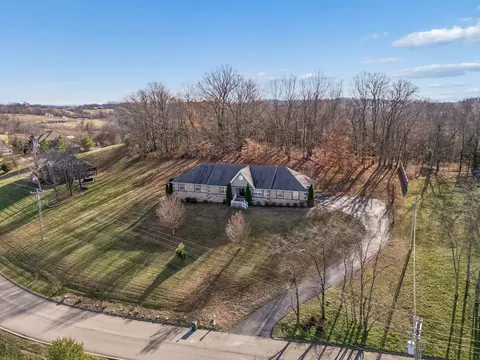1549 Heller Rdg, Spring Hill, TN 37174