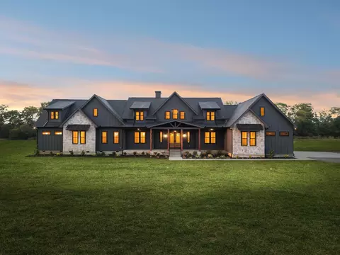 2487 Taylor Ln, Eagleville, TN 37060