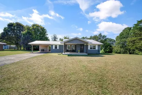 464 Meadowview Ln, Decatur, TN 37322
