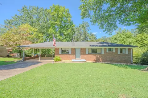 5459 Crestview Dr, Hixson, TN 37343