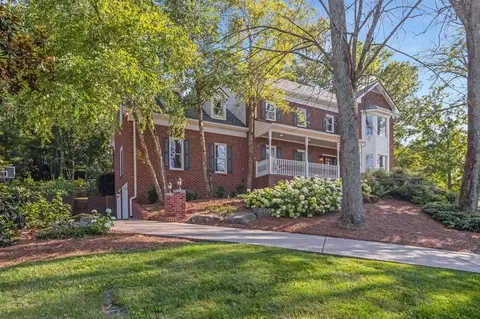 9211 Fox Run Dr, Brentwood, TN 37027