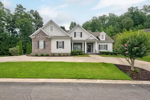 1803 St Ives Pl, Dalton, GA 30720