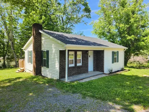 908 SE Lang St, Cleveland, TN 37311