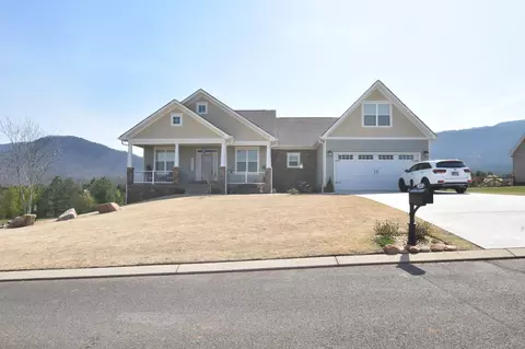 148 Waterstone Dr, Benton, TN 37307