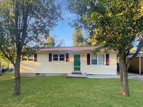1109 SW Victory St, Cleveland, TN 37311