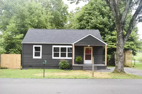423 Warren St, Athens, TN 37303