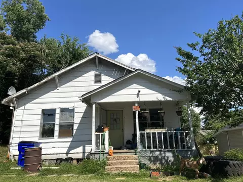 830 NE Lang St, Cleveland, TN 37311