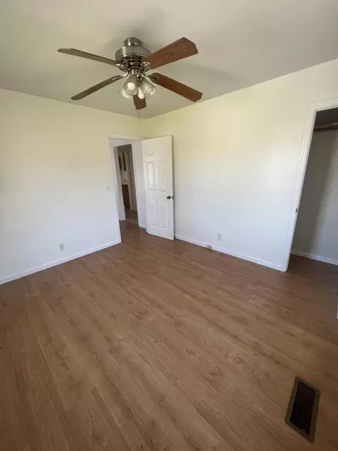 342 E Spring St, Whitwell, TN 37397 photo 8