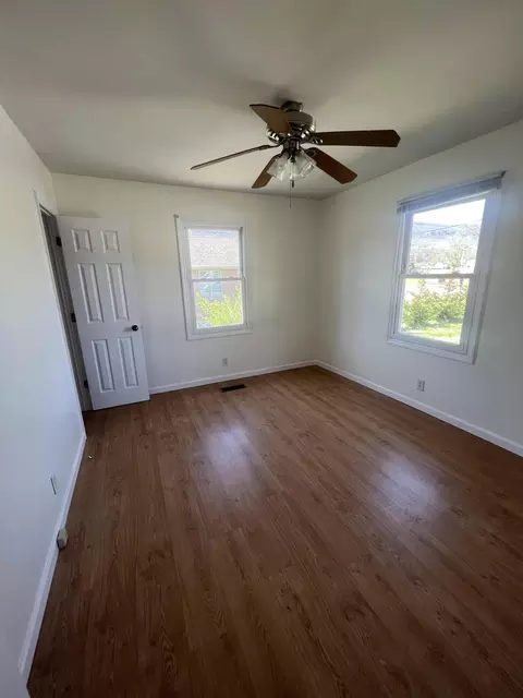 342 E Spring St, Whitwell, TN 37397 photo 7