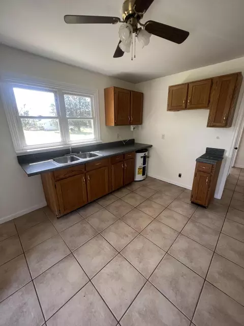 342 E Spring St, Whitwell, TN 37397 photo 14