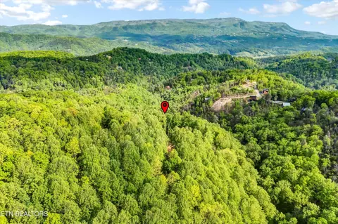 27 Sugar Maple Loop Rd, Sevierville, TN 37862 photo 32