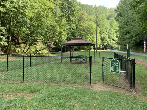 27 Sugar Maple Loop Rd, Sevierville, TN 37862 photo 44