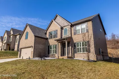 2351 Waterstone Blvd, Knoxville, TN 37932