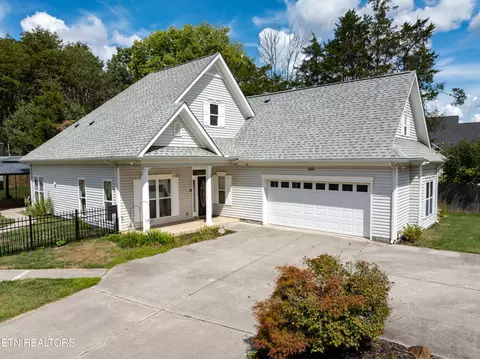 2205 Lovell Rd, Knoxville, TN 37932