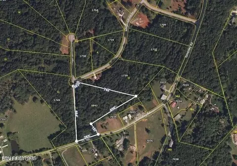 1743 Grand Pine Pt, Maryville, TN 37801
