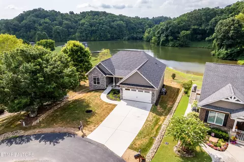 404 Ookedaliya Pl, Loudon, TN 37774