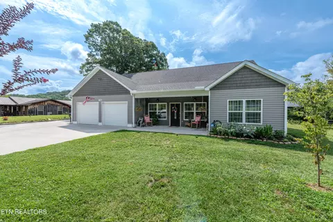 1704 Blockhouse Rd, Maryville, TN 37803