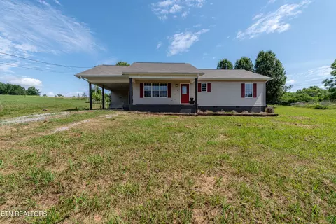 256 Lees Chapel Rd, Sweetwater, TN 37874