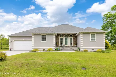 122 Waters Rd, Maryville, TN 37803