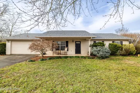 511 Lejeune Dr, Maryville, TN 37804