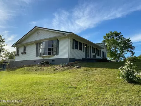 251 Siler Street St, Jellico, TN 37762