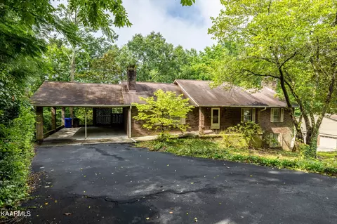 148 Westlook Cir, Oak Ridge, TN 37830
