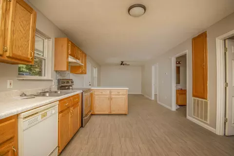 1341 Litton Rd, Oneida, TN 37841 photo 10