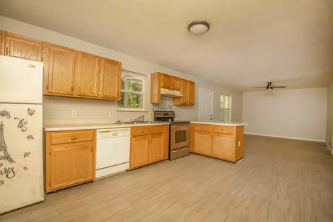 1341 Litton Rd, Oneida, TN 37841 photo 8