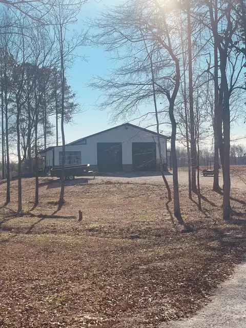 1145 Highway 64 W, Lawrenceburg, TN 38464