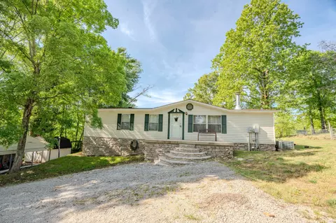 875 Waterloo Rd, Westpoint, TN 38486 photo 4