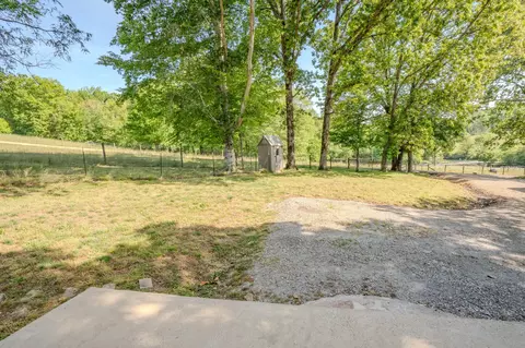 875 Waterloo Rd, Westpoint, TN 38486 photo 22