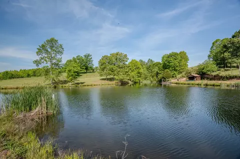 875 Waterloo Rd, Westpoint, TN 38486 photo 32