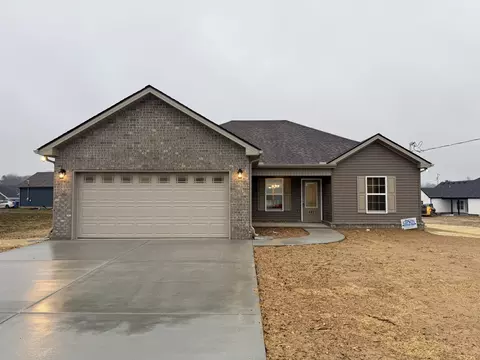 482 Ridge St, Manchester, TN 37355