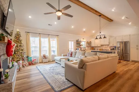 Living - 54 Spring Dr, Killen, AL 35645 photo 3 of 4