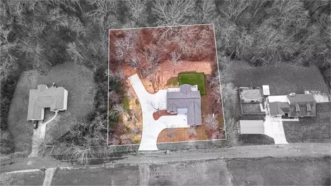 View/Area - 54 Spring Dr, Killen, AL 35645 photo 2 of 6