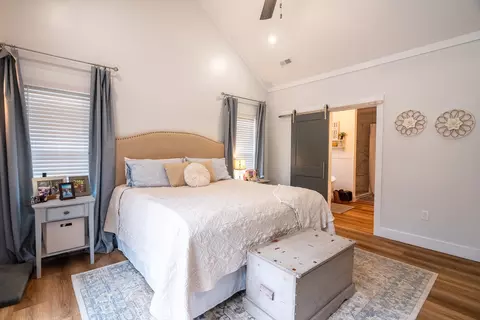 Bedroom - 54 Spring Dr, Killen, AL 35645 photo 8 of 10