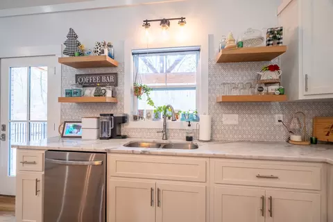 Kitchen - 54 Spring Dr, Killen, AL 35645 photo 1 of 5