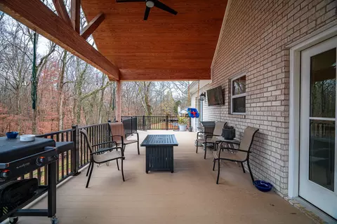 Exterior - 54 Spring Dr, Killen, AL 35645 photo 17 of 18