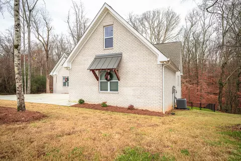 Exterior - 54 Spring Dr, Killen, AL 35645 photo 4 of 18