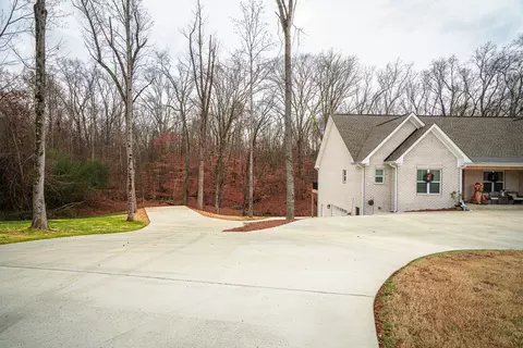 Exterior - 54 Spring Dr, Killen, AL 35645 photo 2 of 18